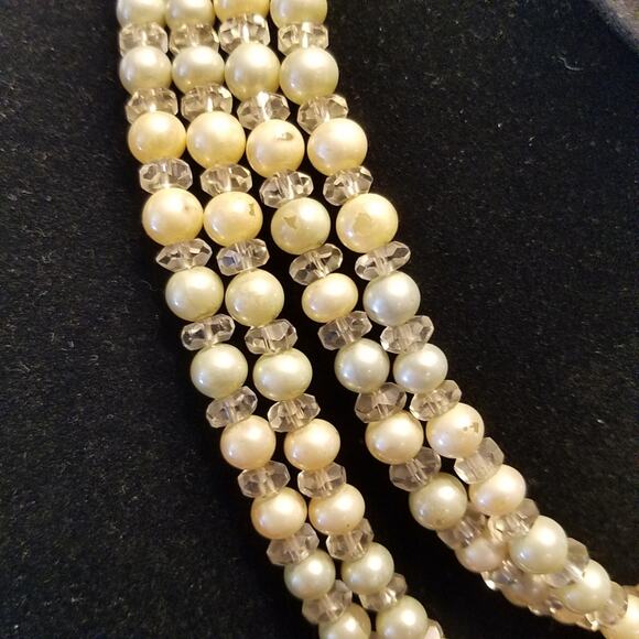 Vintage Pastel Green and Yellow Pearl with Crystals Two Lengths Necklace - Picture 2 of 6